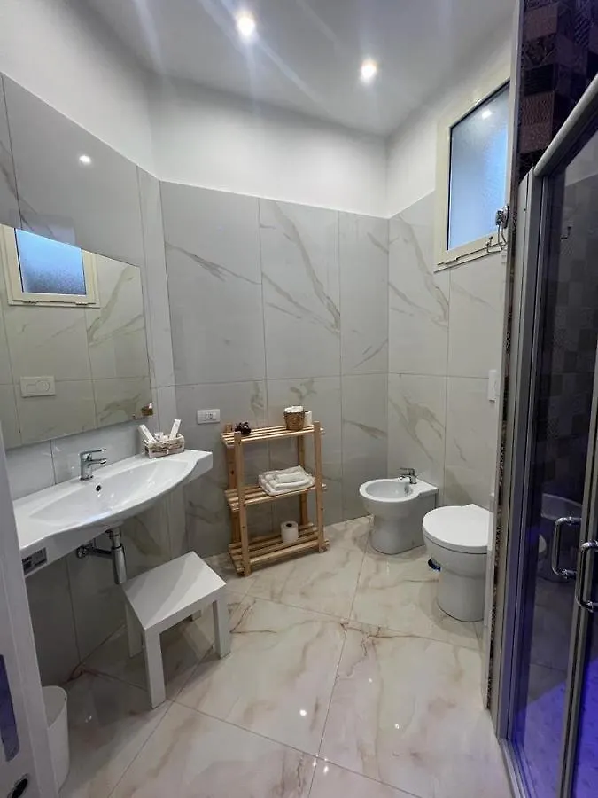 Guest house Goldenhouse Hotel Naples